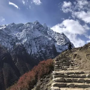 Trekking the Manaslu Circuit